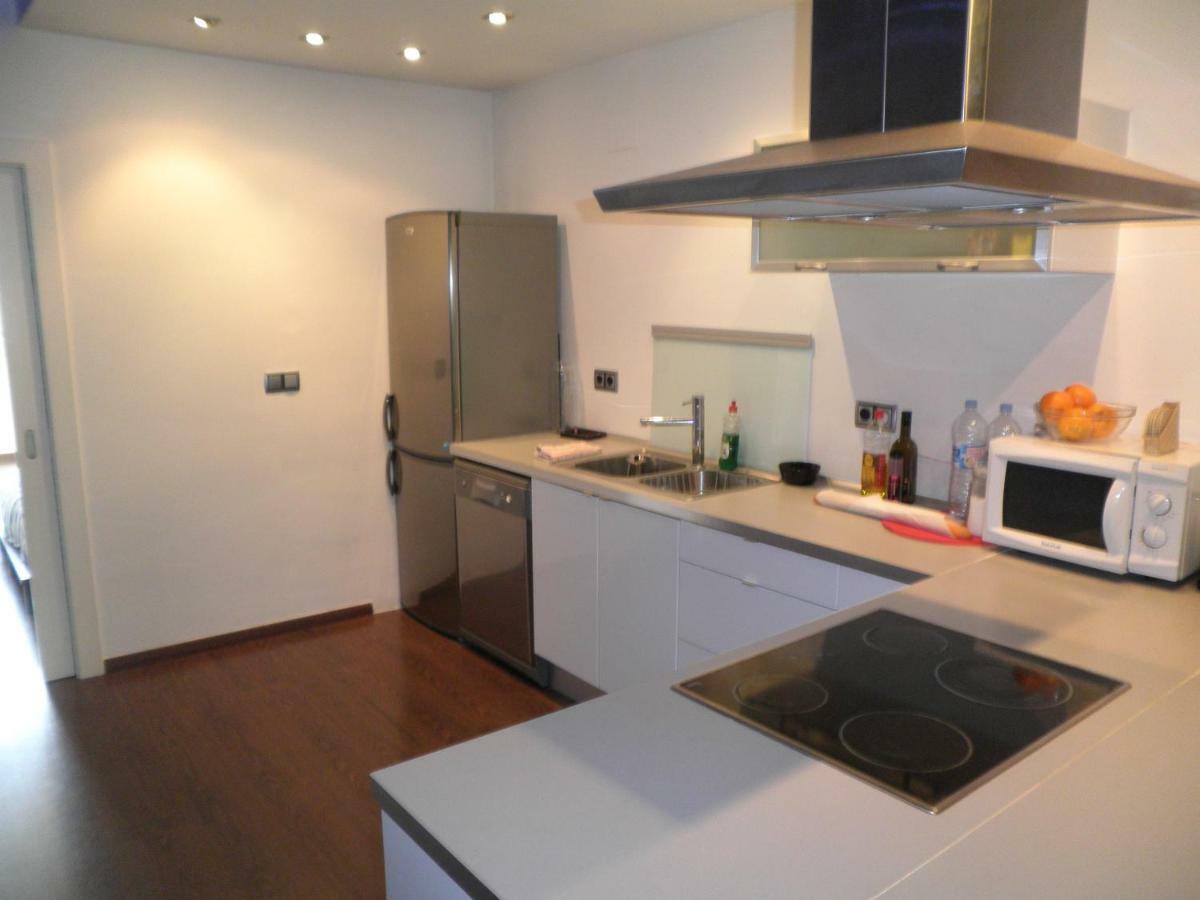 ברצלונה Bacrou Apartment, Design Loft Near The Sea מראה חיצוני תמונה